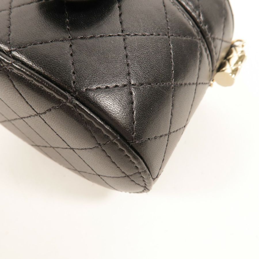 CHANEL 羊皮皮革Mini Round Vanity肩背袋-12