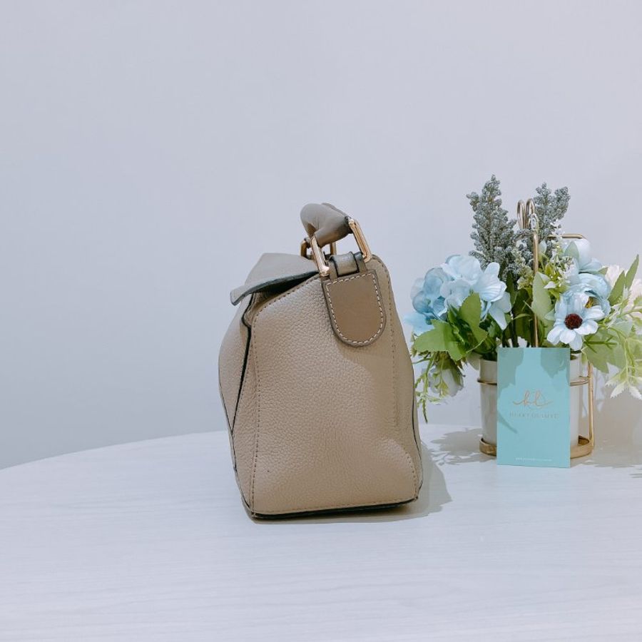 TK2089	羅意威 沙色 肩背包 Loewe Puzzle Medium Bag Sand Color-4