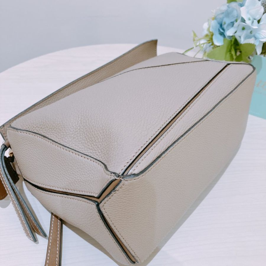 TK2089	羅意威 沙色 肩背包 Loewe Puzzle Medium Bag Sand Color-6