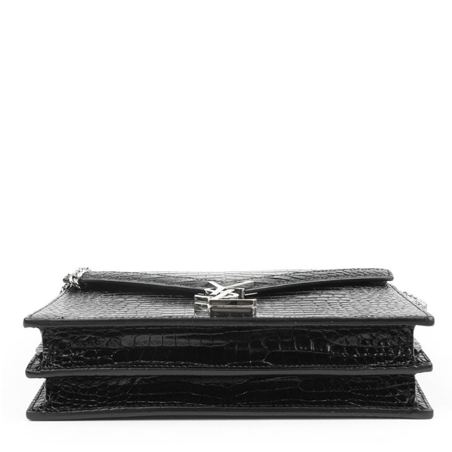 🖤 鑒定師的收藏 🖤 Saint Laurent YSL Cassandra 黑色鱷魚壓紋信封式鏈帶包｜亮面牛皮鏈袋肩背手拿包｜YSL 經典信封包｜冷冽黑銀、法式俐落美學-12