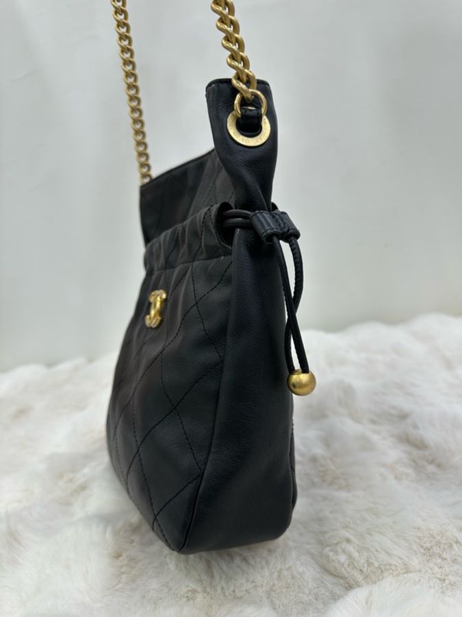 Chanel 香奈兒 22C黑金福袋包 晶片款-6