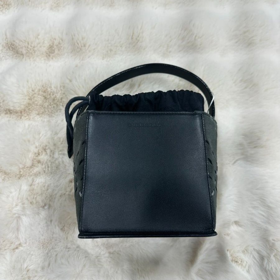 Burberry 黑色手拎小方盒 (附防塵套)-0
