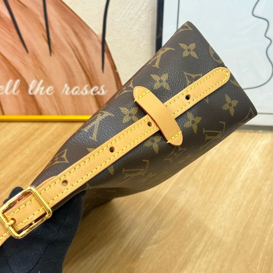 （2026台灣購證🇹🇼全配）新款LV橫版Carryall east west ✨最新晶片款-3