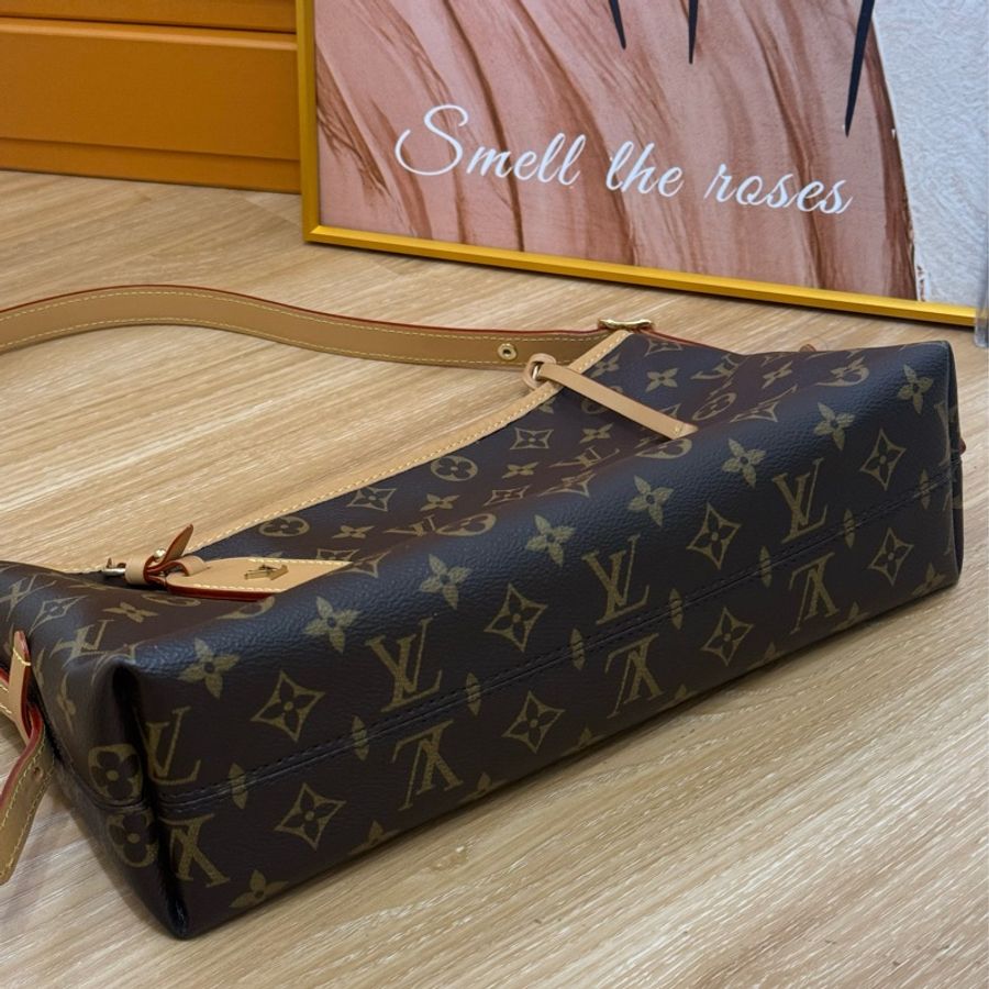 （2026台灣購證🇹🇼全配）新款LV橫版Carryall east west ✨最新晶片款-10