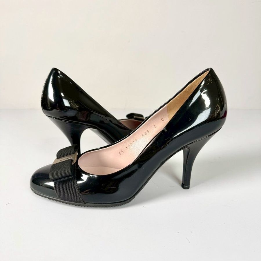 Ferragamo 黑色 漆皮 黑色蝴蝶結 7CM高跟鞋 6號-6