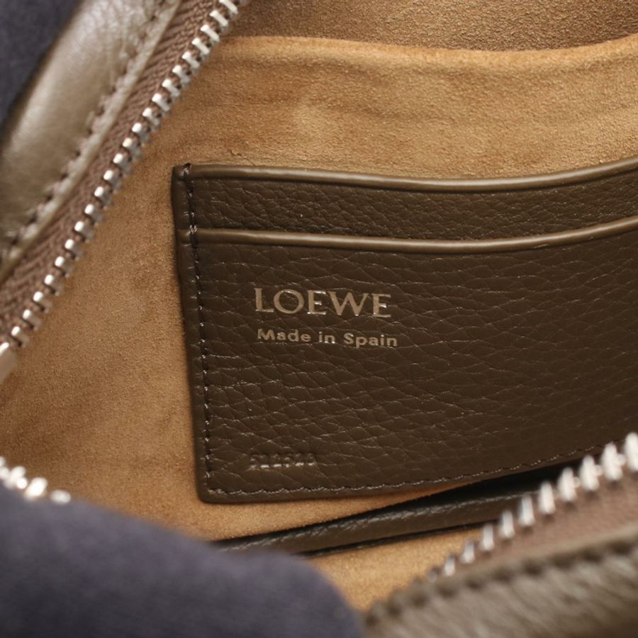 LOEWE Pebble 小號斜背單肩包 BANBPCBX016423 皮革-3