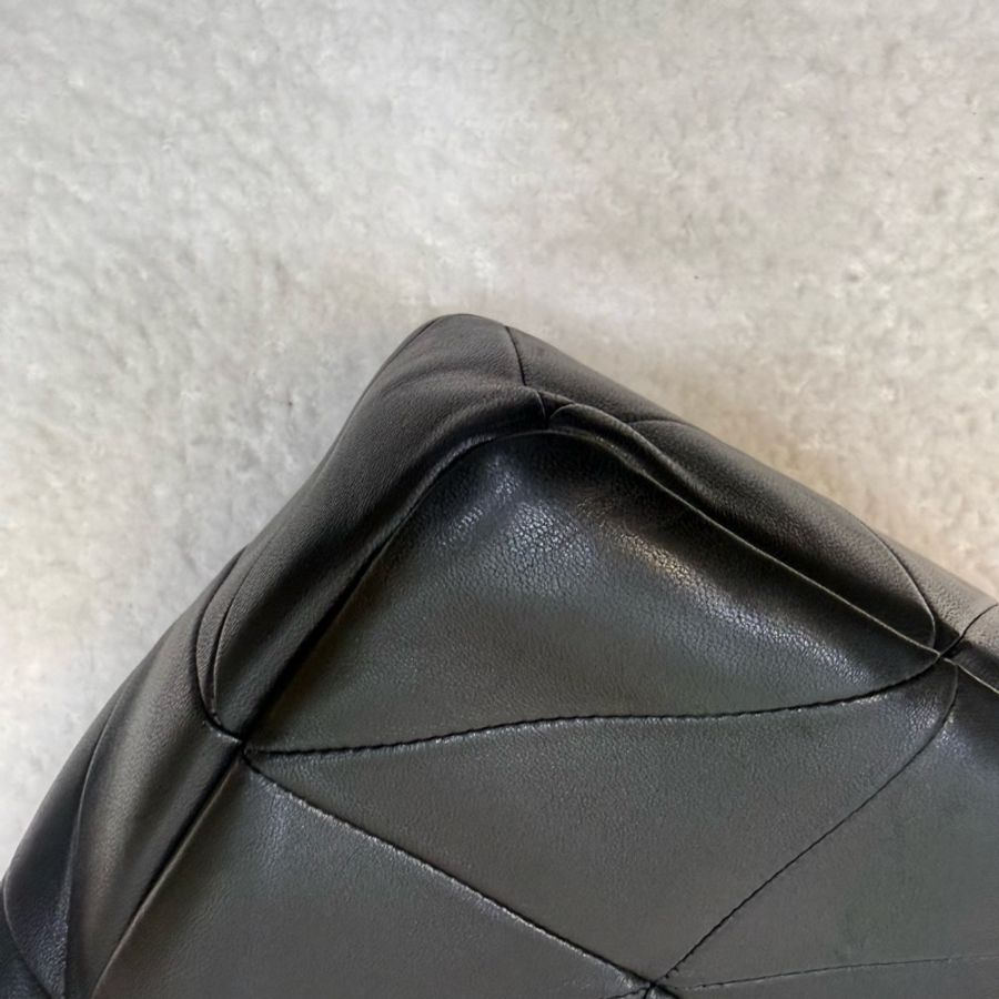YSL 黑金小羊皮Jamie 中號肩背包-13