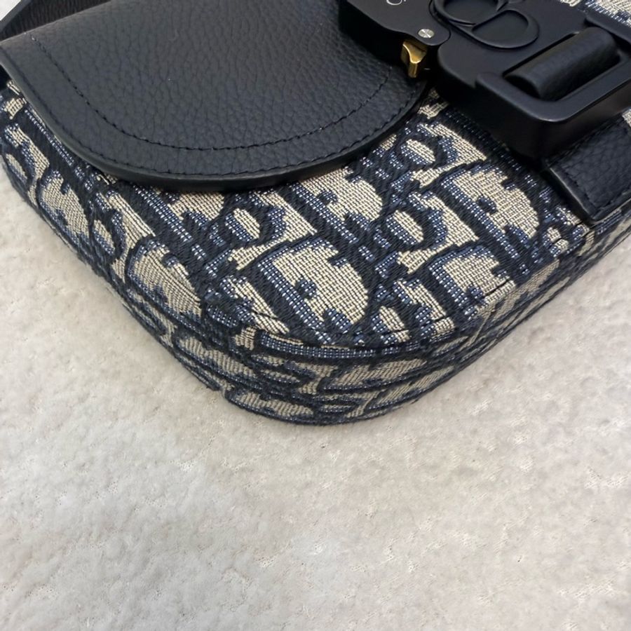 Dior 藍緹花布Saddle 迷你郵差包-10