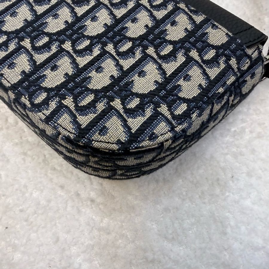 Dior 藍緹花布Saddle 迷你郵差包-11