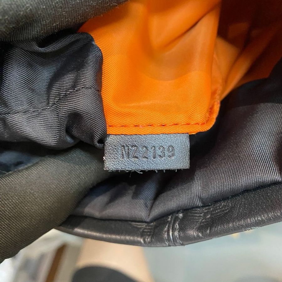 LV路易威登virgil联名全黑老花压纹nano chalk抽绳水桶包16.5*11.5*11.5-19