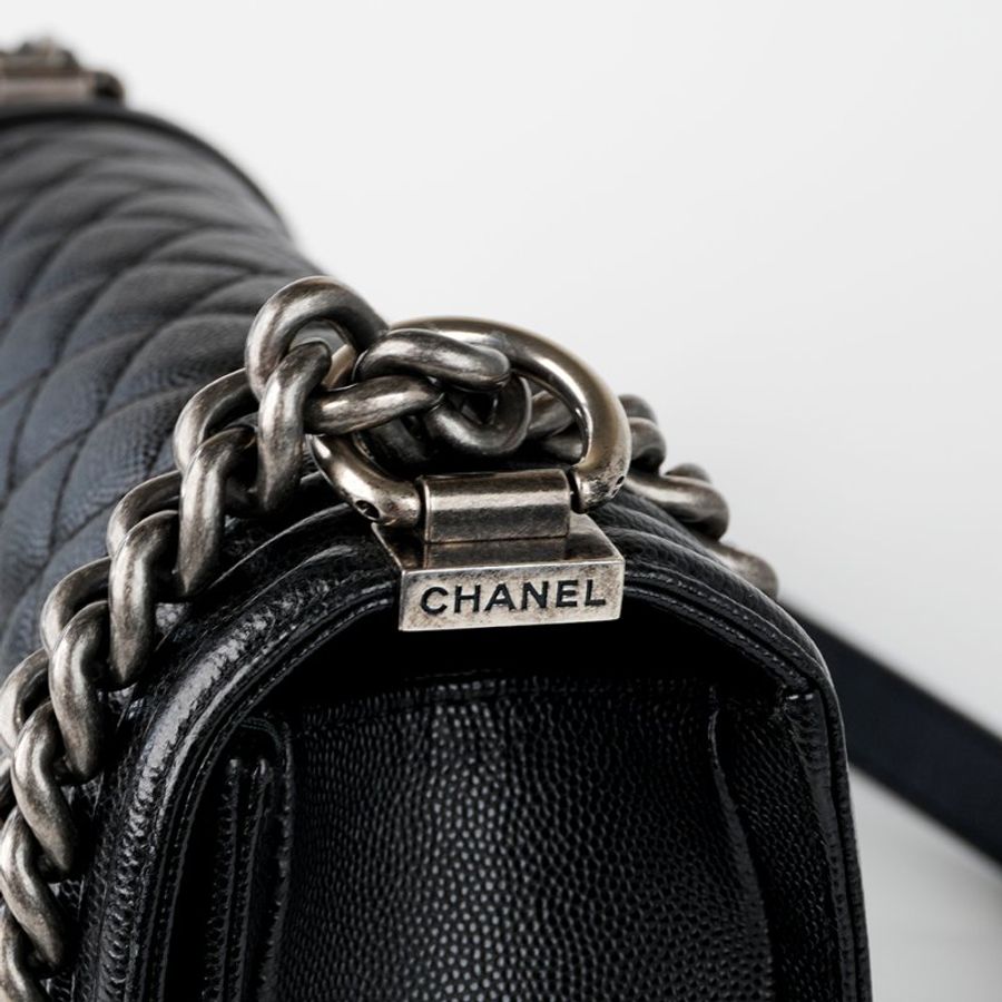 CHANEL 香奈兒 Boy Chanel 25 黑色魚子醬牛皮復古銀釦|肩背包 斜背包 鏈條包 翻蓋包|經典三大包 收藏款|KÉSH 凱仕精品-7