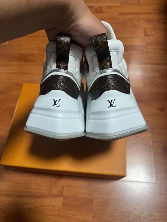 Lv Archlight路易威登拱橋鞋2.0 老爹鞋女款白棕色 40碼-4