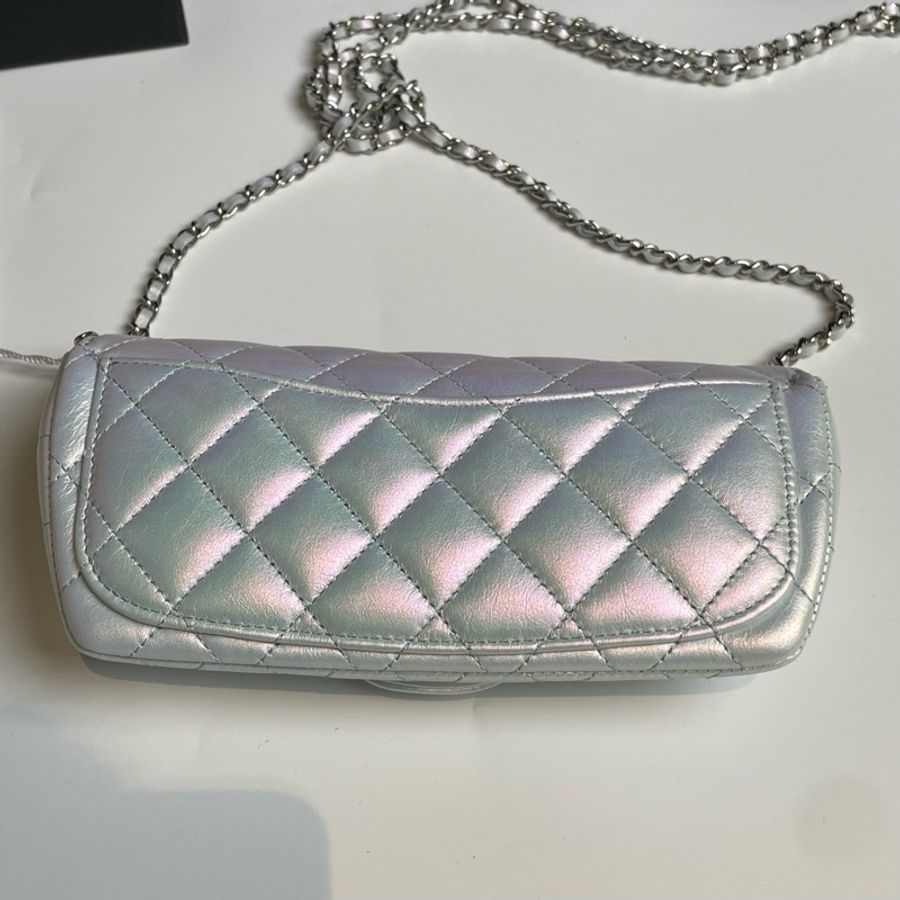 Chanel/香奈兒 人魚姬幻彩眼鏡包 31開-2