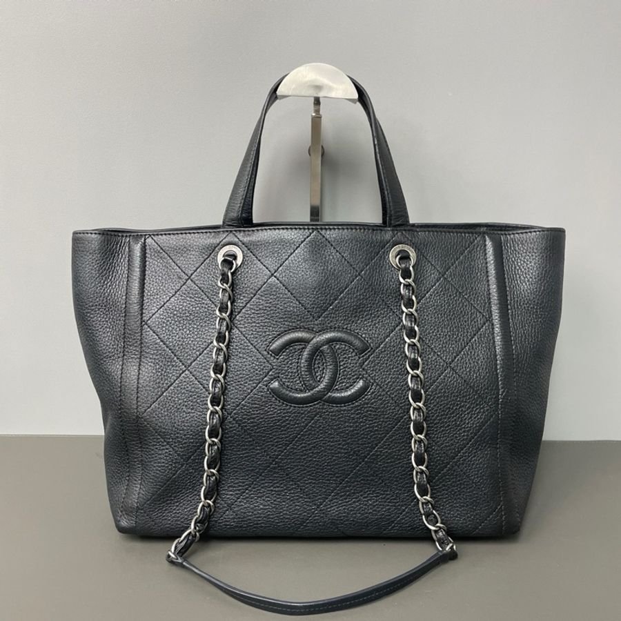Chanel/香奈兒 26開 紋鹿皮黑銀托特包tote鏈條包浮雕logo機場包-0