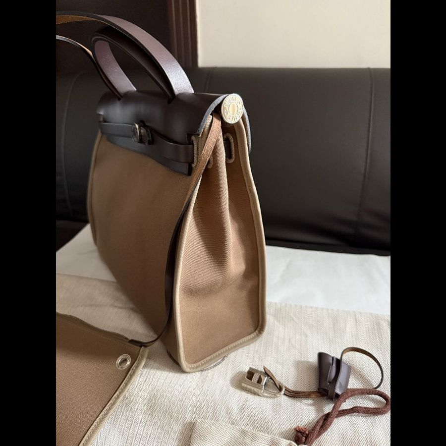Hermès愛馬仕 大象灰Herbag 31手提單肩斜揹包 優惠價可入手-3