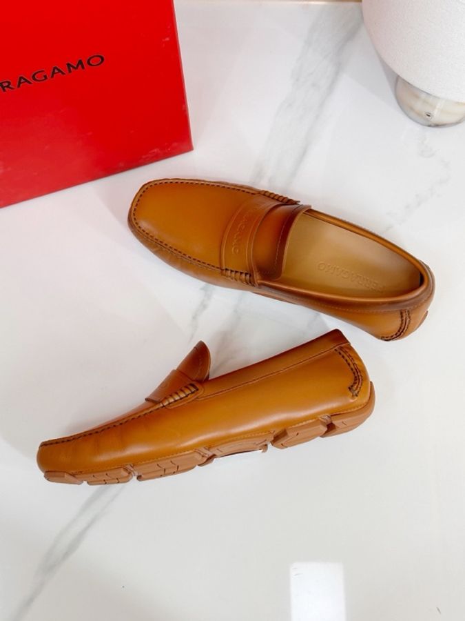 Ferragamo菲拉格慕棕色休閒樂福鞋皮鞋 41碼(有其它碼)-4