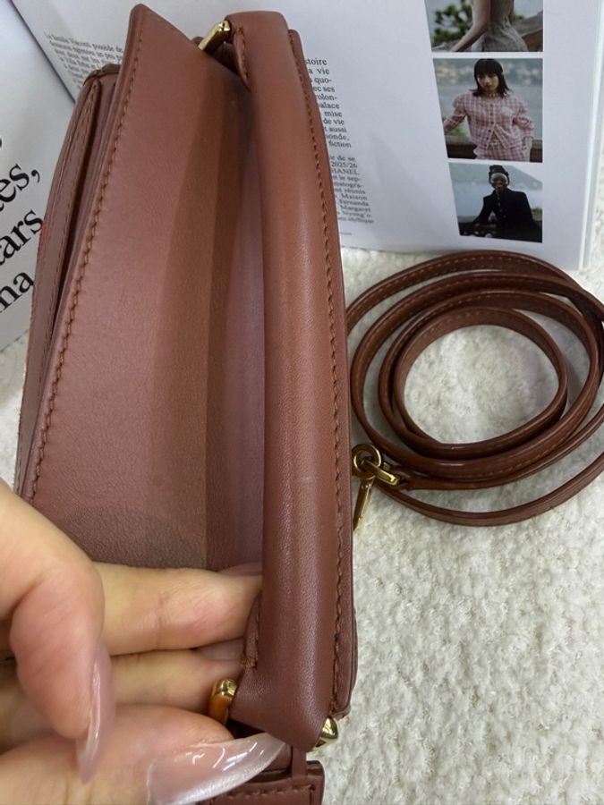 LOEWE 羅意威 mini Puzzle 特別版 卡西法火焰包 哈爾的移動城堡聯名款焦糖色牛皮-6