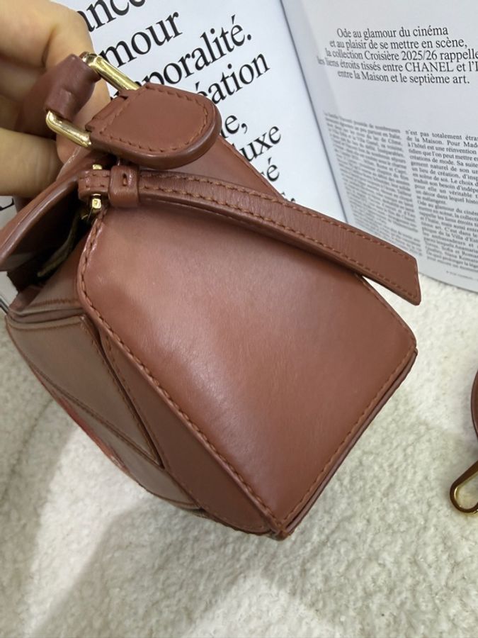 LOEWE 羅意威 mini Puzzle 特別版 卡西法火焰包 哈爾的移動城堡聯名款焦糖色牛皮-12