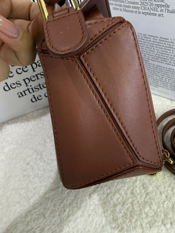 LOEWE 羅意威 mini Puzzle 特別版 卡西法火焰包 哈爾的移動城堡聯名款焦糖色牛皮-13