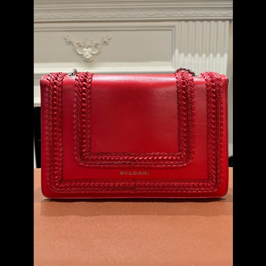 BVLGARI 紅色皺褶裙邊 蛇頭包 鏈條包 底長27cm-1