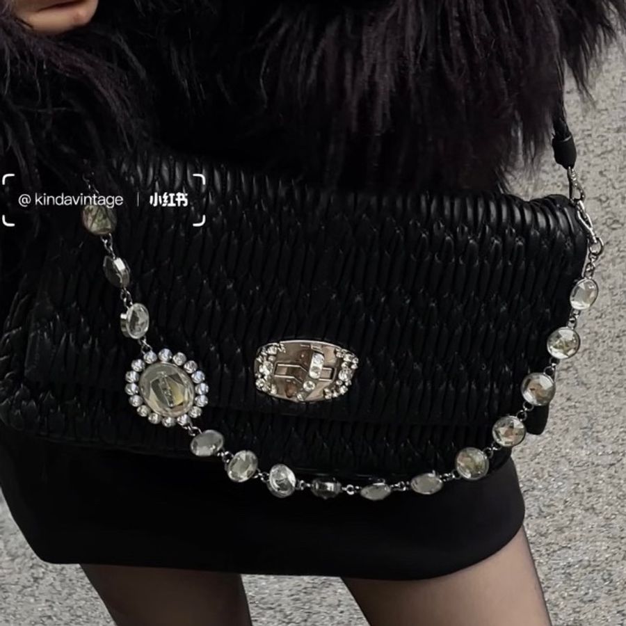 全新閒置🖤💎#miumiu #黑色hobo #水鑽鏈子 #皮革肩背帶 #塵袋-2