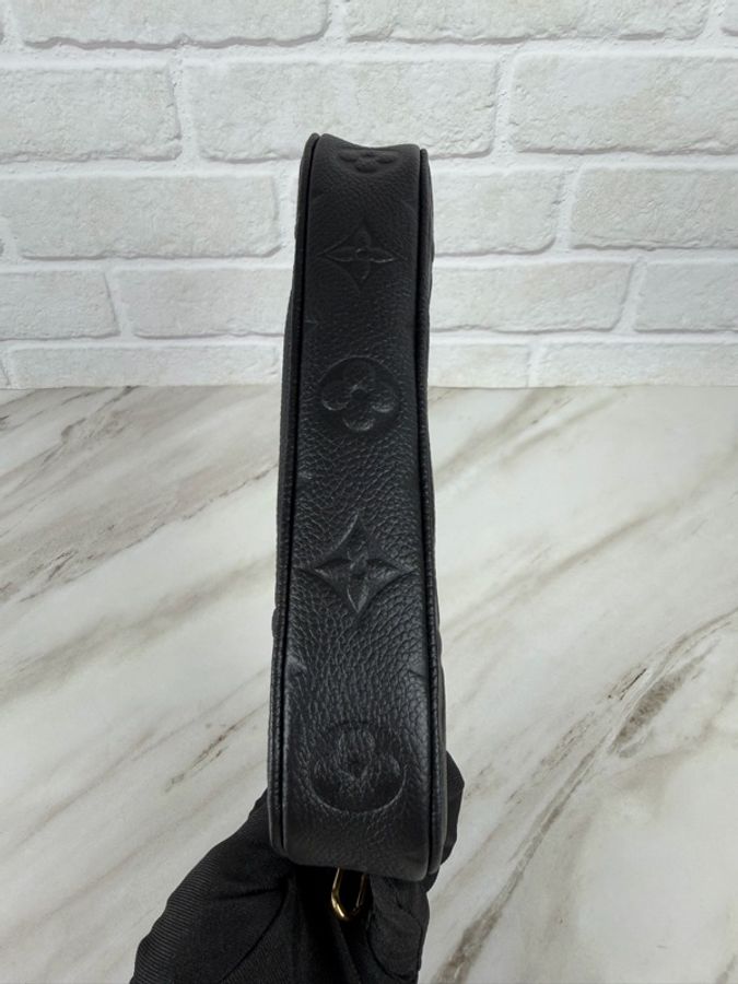 LOUIS VUITTON 路易威登 Multi Pochette Accessoires 黑色壓紋四合一斜背包 M80399-21