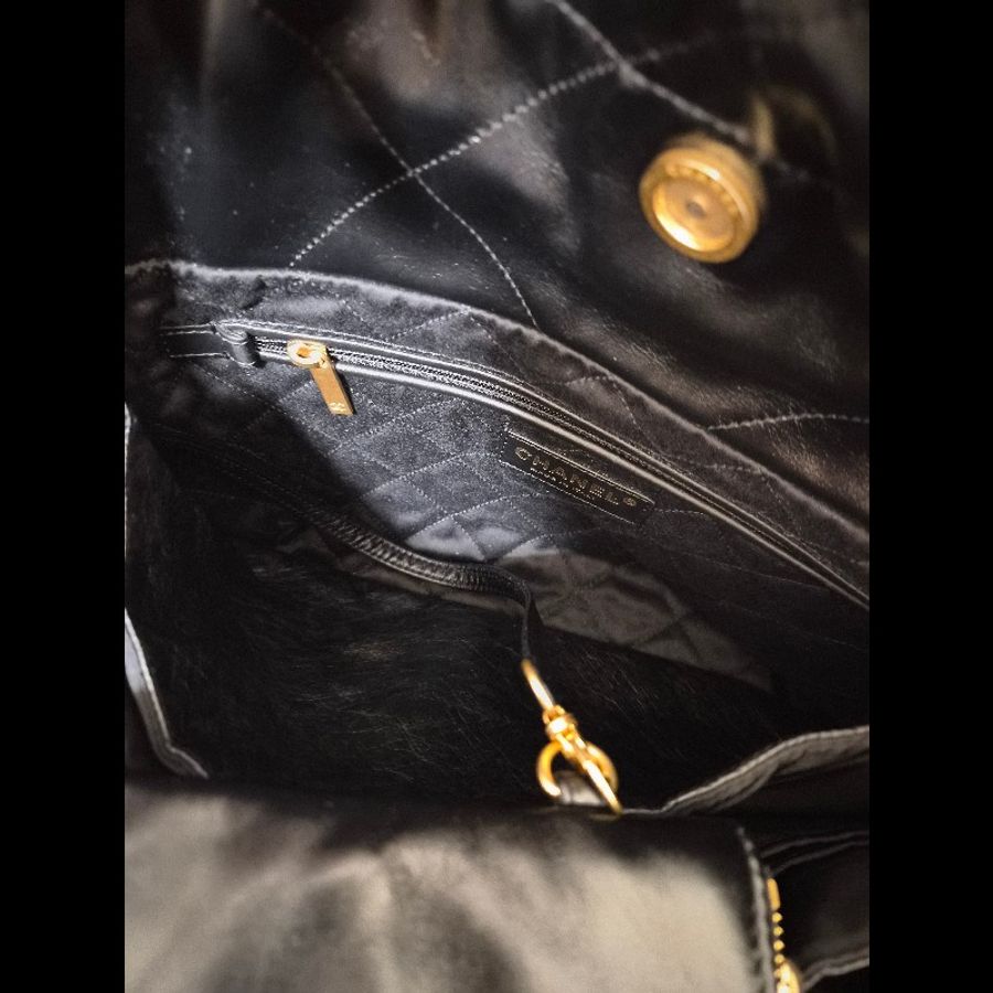 Chanel 22Bag 黑金|小號-4