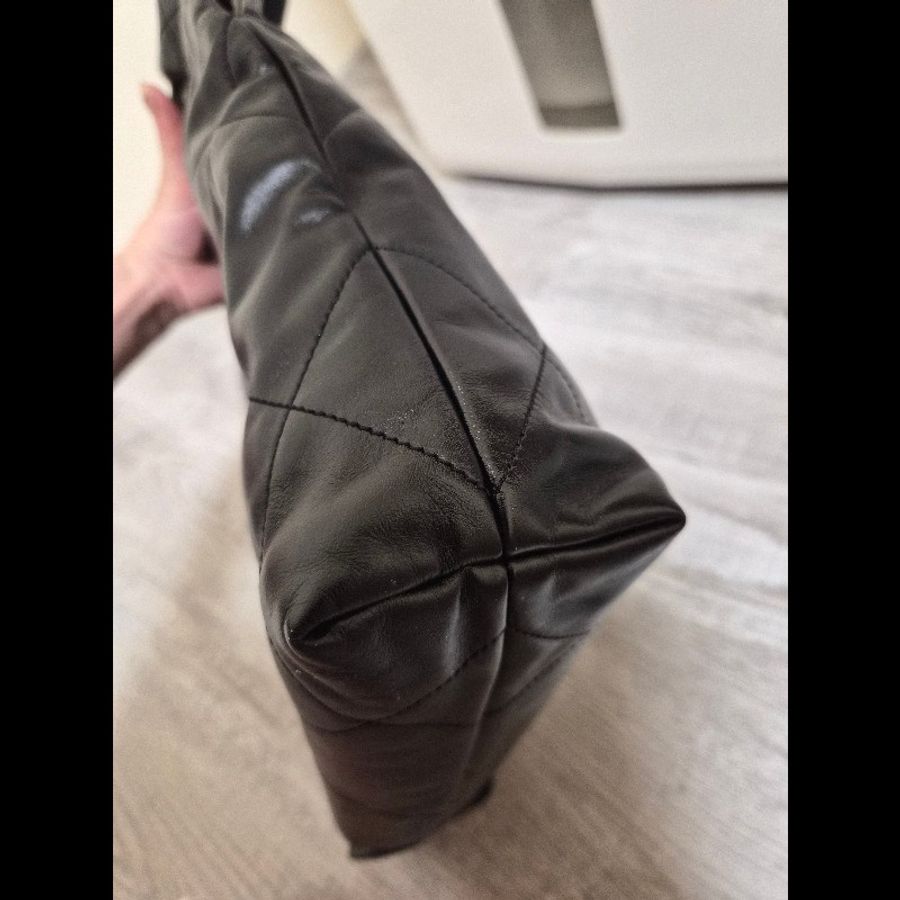 Chanel 22Bag 黑金|小號-7