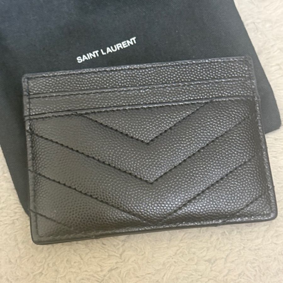 YSL CASSANDRE MATELASSE粒面壓紋皮革卡片套-6