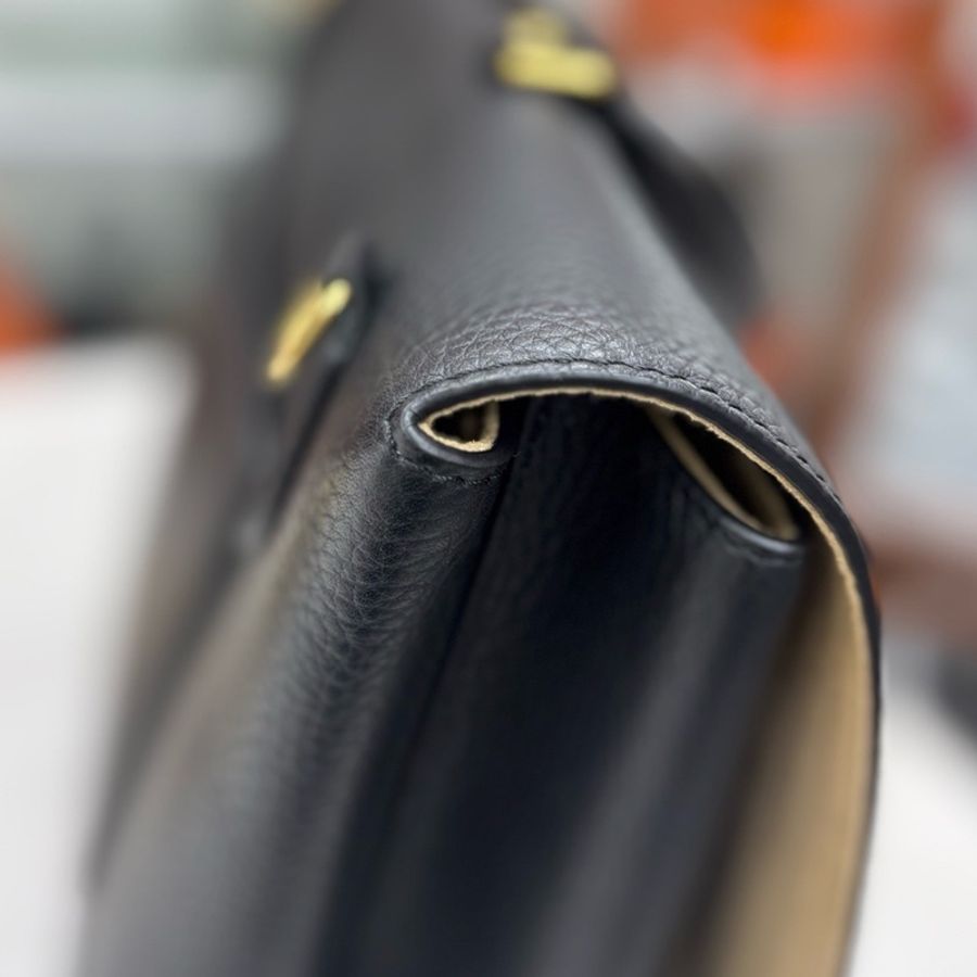 【近新閒置品】Louis Vuitton 路易威登LV 黑金粒面牛皮Volta手提包-9