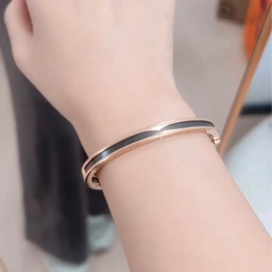 Bvlgari b.zero1 18K玫瑰金黑陶瓷手環/手鐲 M-10