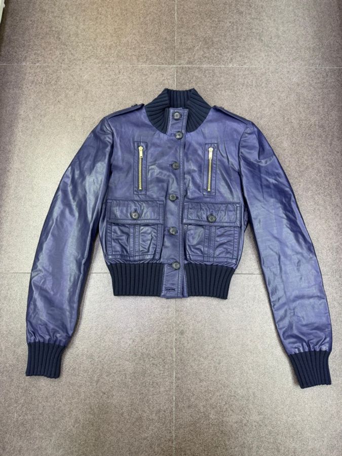 this is gucci 外套-0