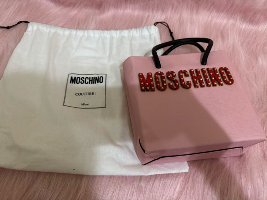 Moschino小型斜背小廢包-1