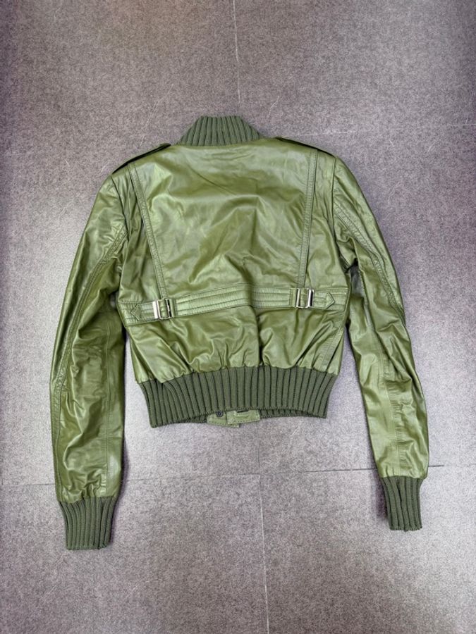這款經典的 Gucci Madonna 綠色皮革-4