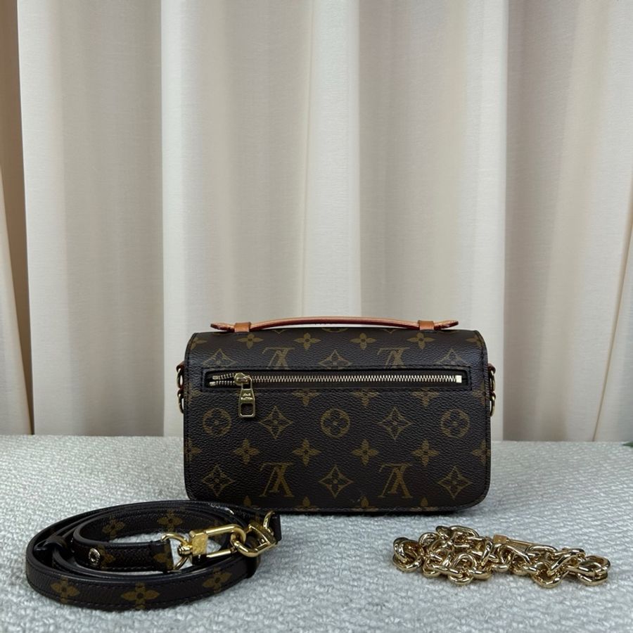 LV路易威登 Pochette Metis East west 老花小郵差包-1