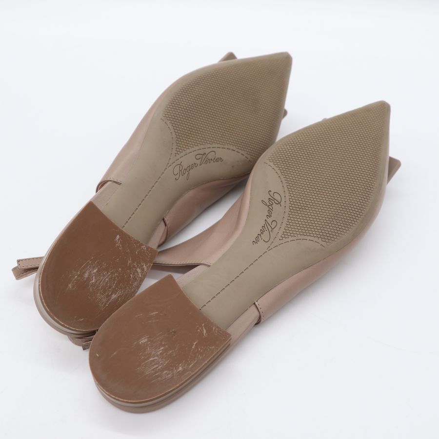 Roger Vivier 駝色 Gommettine尖頭通勤平底鞋-13