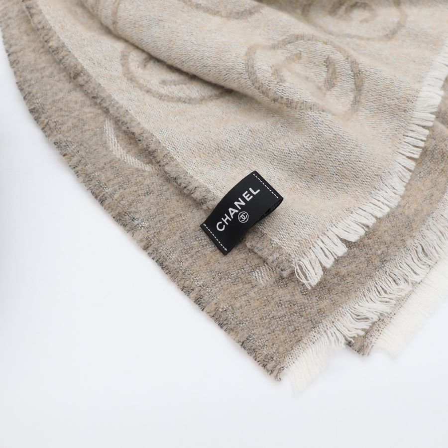 Chanel 香奈兒 CC LOGO 卡其 混紡圍巾-1