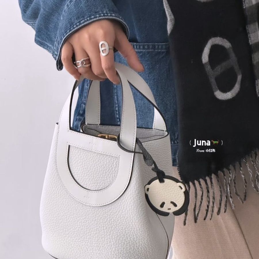 HERMES In The Loop 18 - New White 0U 新白銀 B-1
