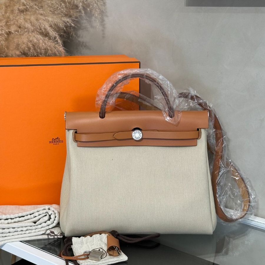HERMES Herbag Zip 31 - Gold 米白/金棕銀 B-11