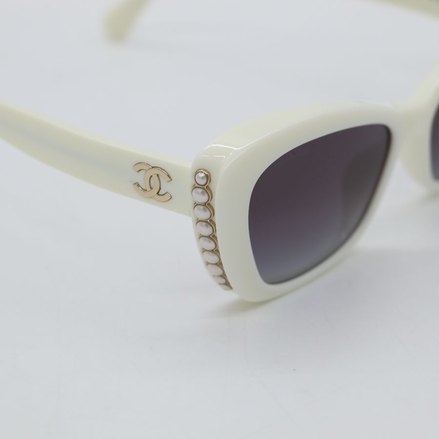 💅 🕶 Chanel 香奈兒 白色 珍珠邊框 貓眼 墨鏡-9