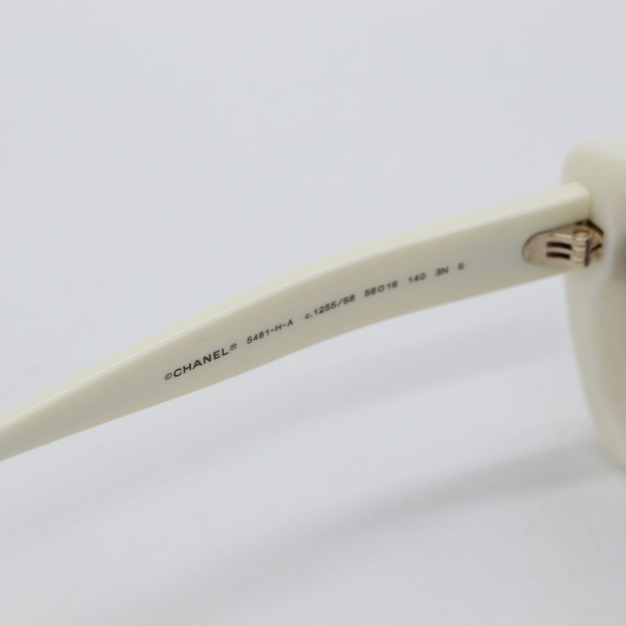 💅 🕶 Chanel 香奈兒 白色 珍珠邊框 貓眼 墨鏡-10