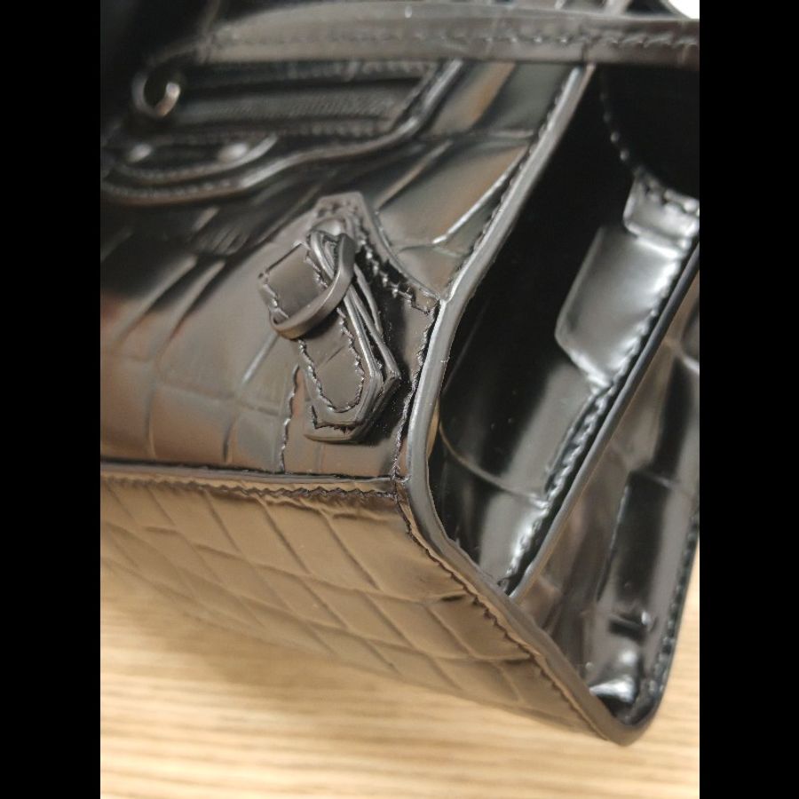Balenciaga mini cagloe city black-8