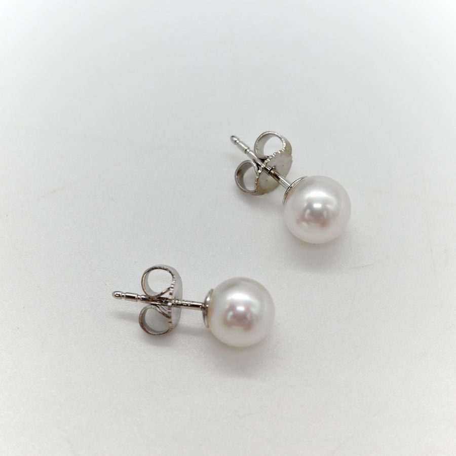 Tiffany & Co. 白色珍珠耳環 0.7cm 白金 Au 750-3