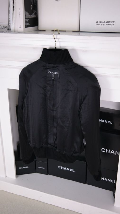 Chanel 22A高级手工坊秀款黑色黑色羊毛彩色钉珠两口-3