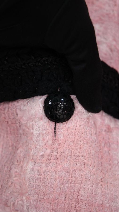 Chanel 22C秀款周迅同款粉色粗花呢黑色滚边四口袋上衣外套-28