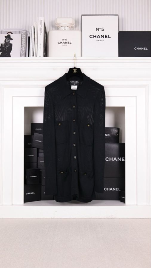 Chanel 95年黑金针织两口袋开衫外套-0