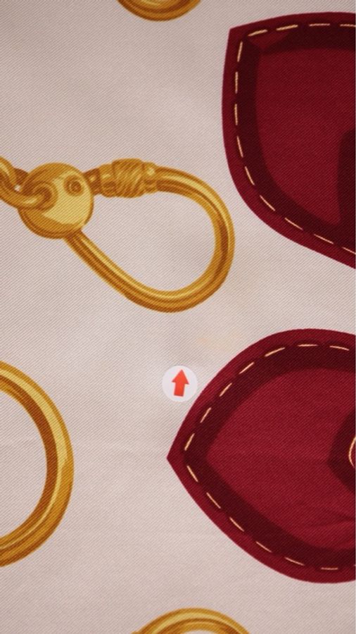 Burberry彩色棋盘格金钥匙真丝丝巾-3