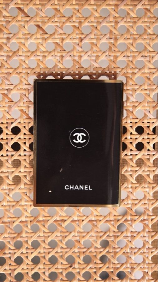 Chanel 5开米色拼皮镂空网兜链条包-48