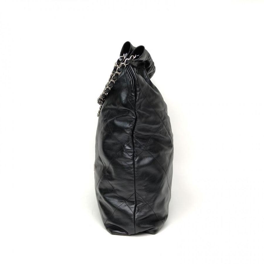 CHANEL 22BagTote托特包大號黑色牛皮晶片銀扣肩背包-1