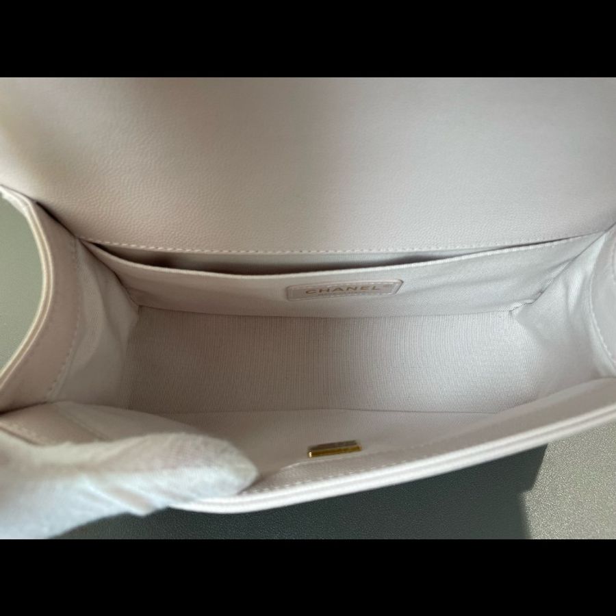 Chanel leboy 金屬logo字母鏈條包 淡粉色 25cm中號-5